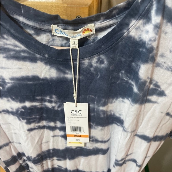 C&C California Finn muscle tye dye rshirt dress small NWT - Picture 3 of 6